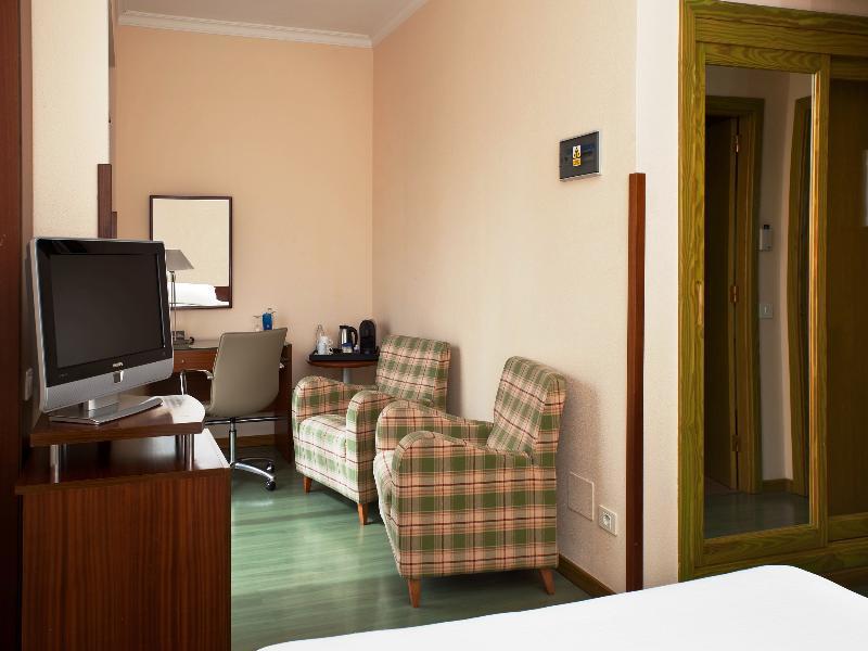 Nh Las Palmas Playa Las Canteras Екстер'єр фото