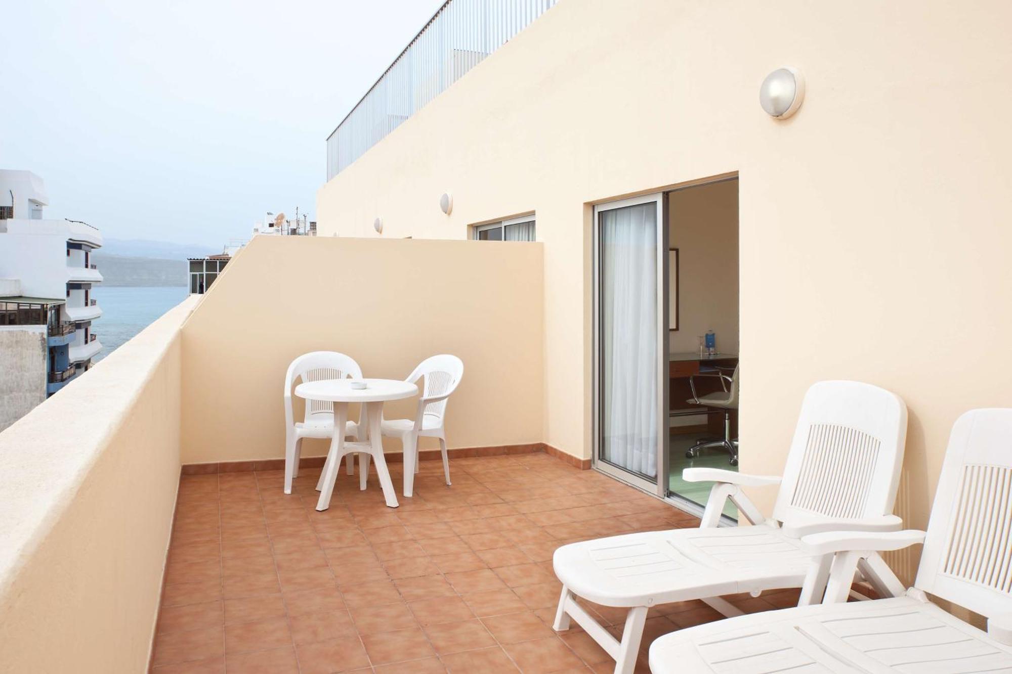 Nh Las Palmas Playa Las Canteras Екстер'єр фото