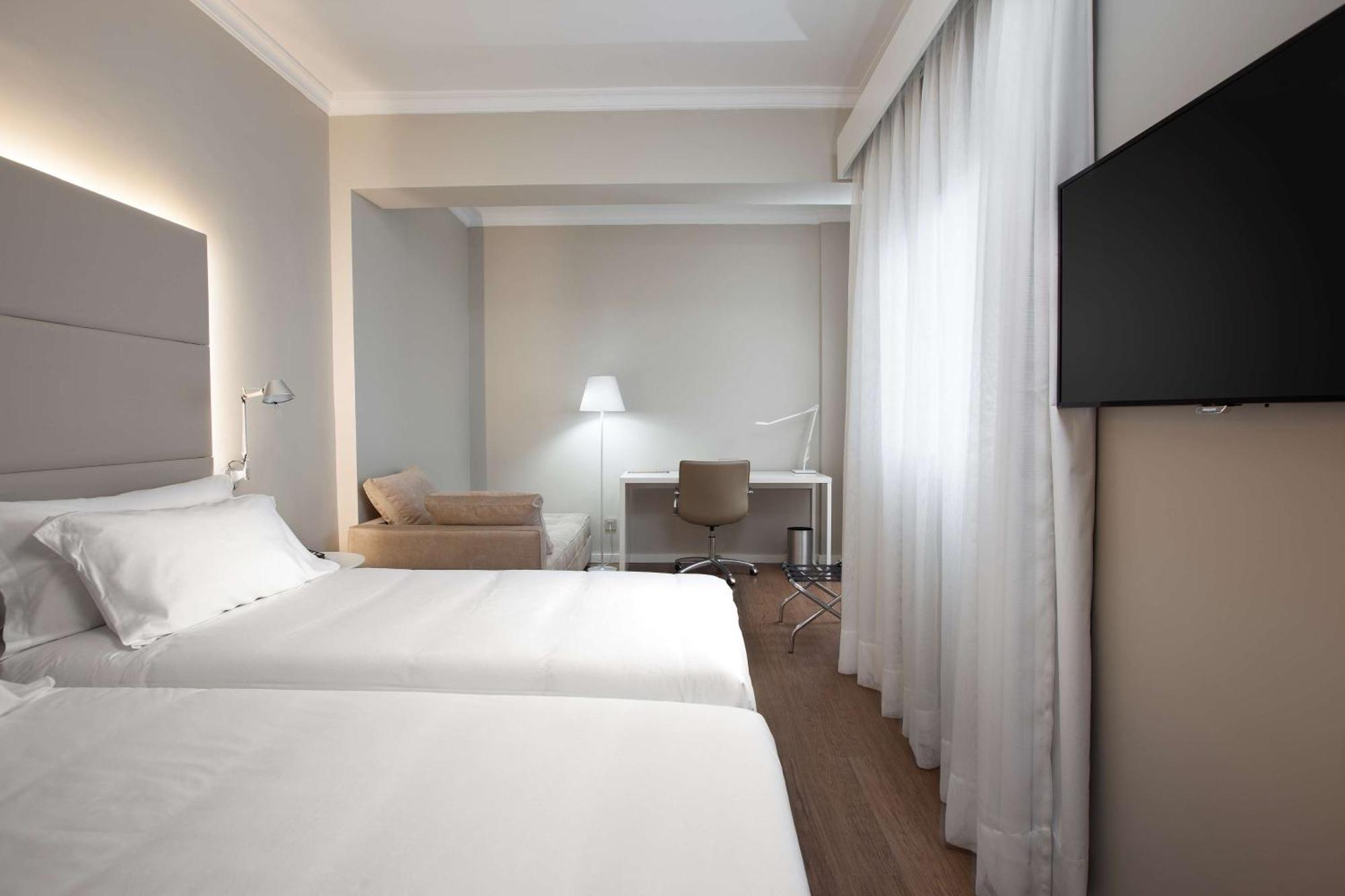 Nh Las Palmas Playa Las Canteras Екстер'єр фото