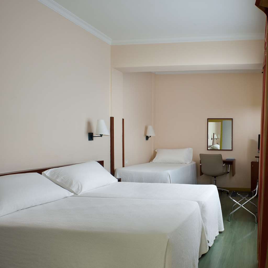 Nh Las Palmas Playa Las Canteras Номер фото